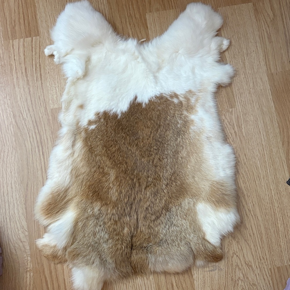 A115 Brown and White Rabbit Fur Pelt for Crafts